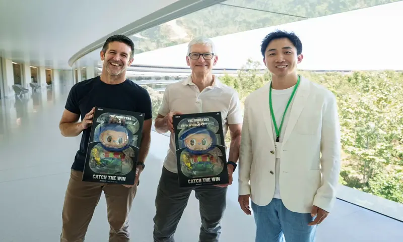 Pop Mart’s Wang Ning meets Apple CEO Tim Cook for talks on creative design, other topics