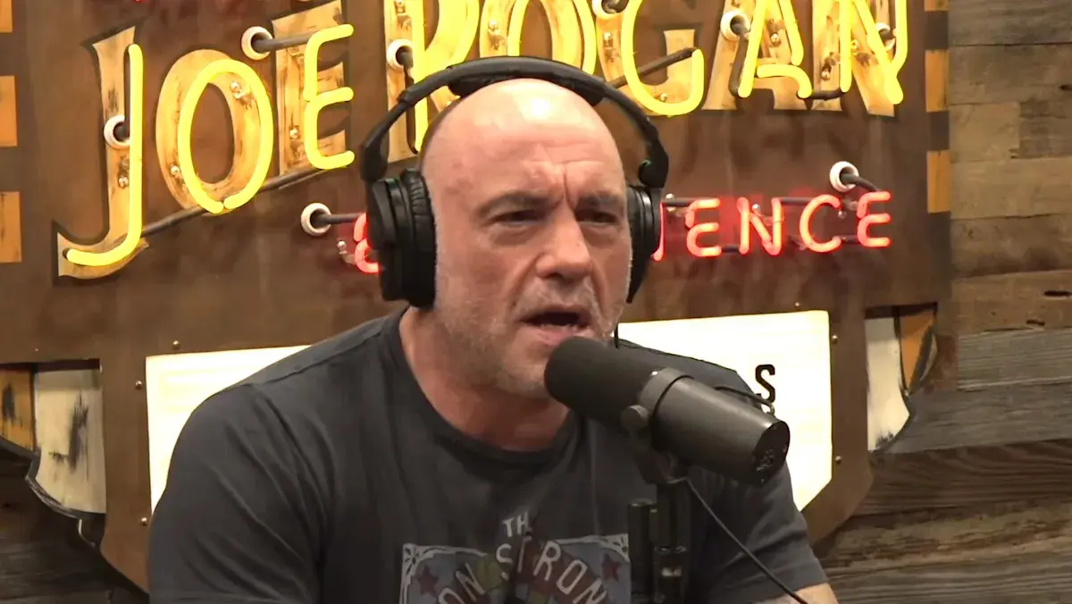 Joe Rogan Shocked by Trump’s ‘Unprecedented’ Move: ‘This Is Crazy’