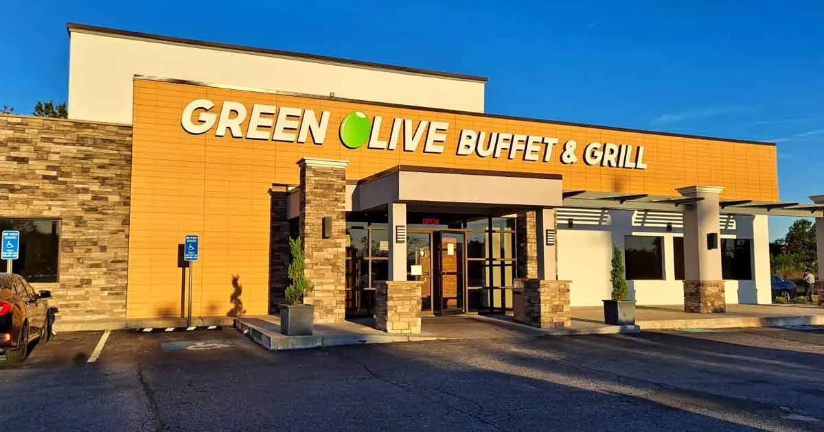 Locals Have Been Flocking To This Virginia Restaurant For Its Iconic All-You-Can-Eat Buffet
