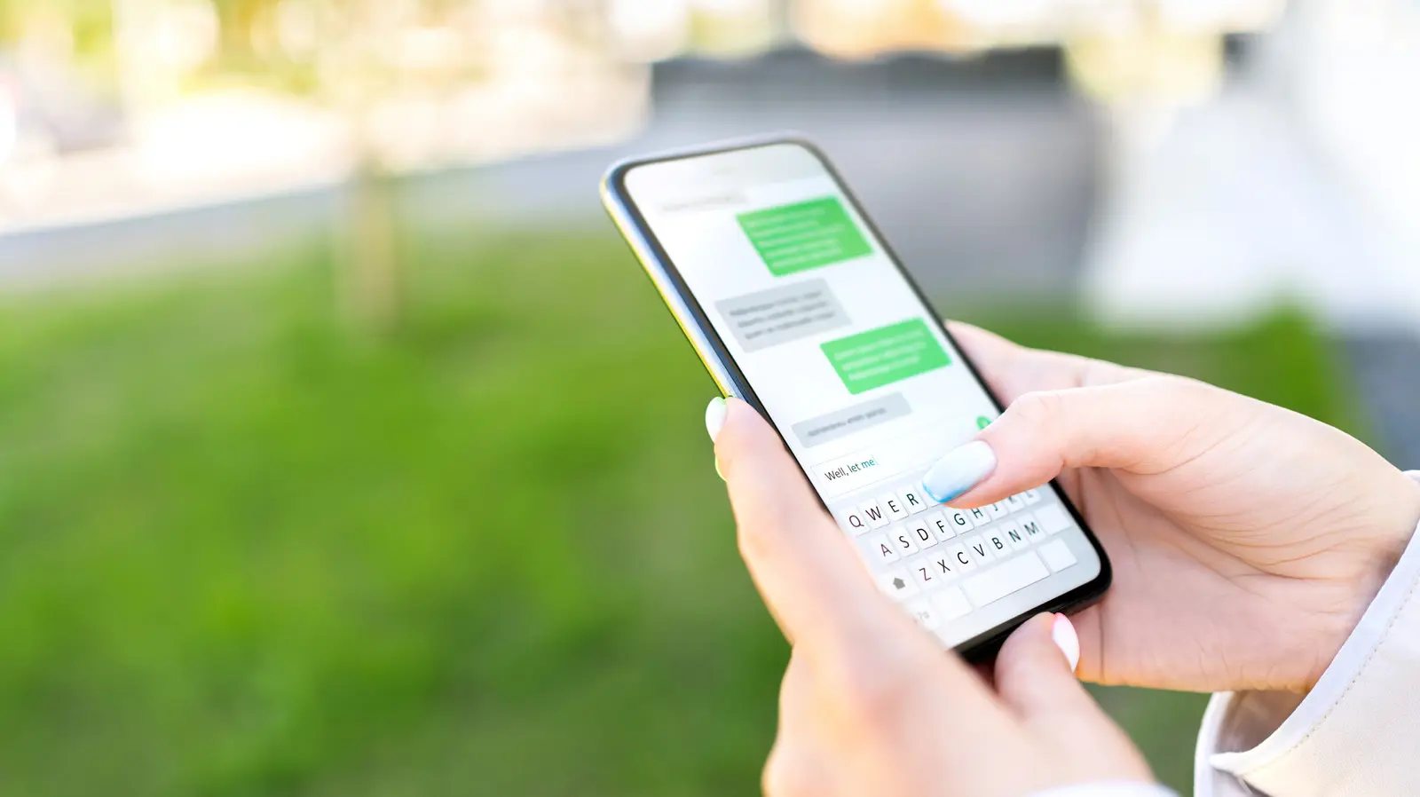 Does A Green Text Message Bubble Mean You've Been Blocked On iPhone?